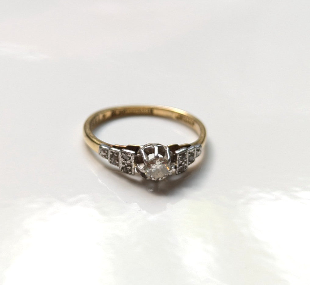 18ct Gold Ring Diamond Platinum Hallmark Size L 1.9g